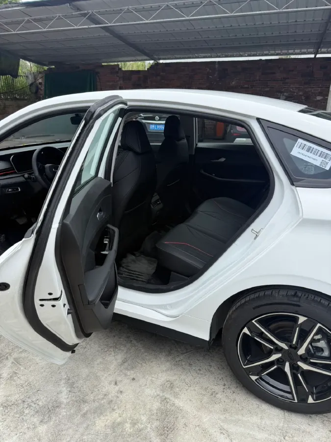 2024 Geely Binray 1.5T 181HP L4 7DCT,autocango,china used car exporter,china ev exporter,chinese used car exporter,chinese used ev exporter