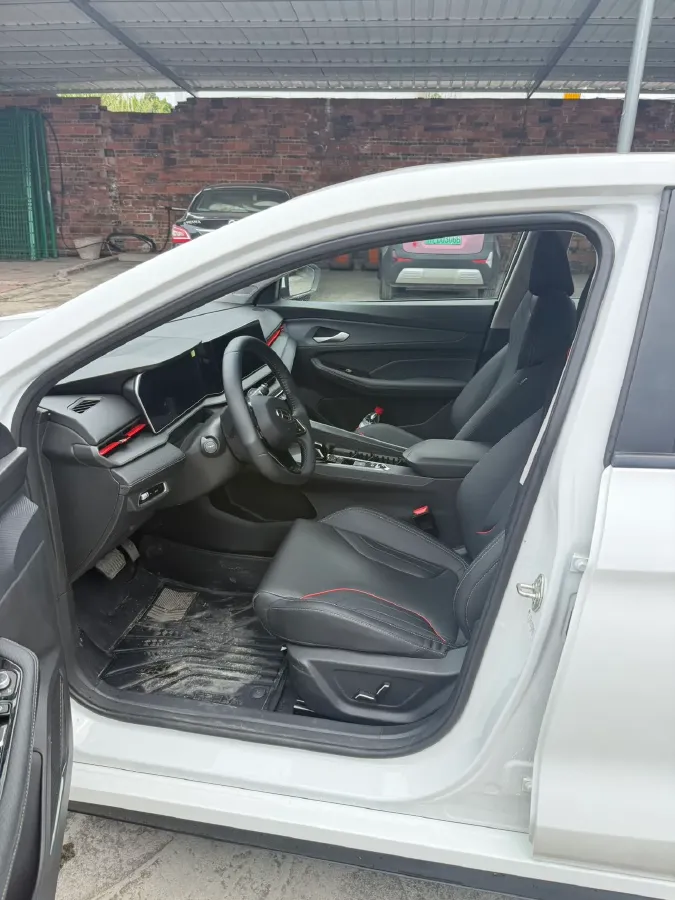 2024 Geely Binray 1.5T 181HP L4 7DCT,autocango,china used car exporter,china ev exporter,chinese used car exporter,chinese used ev exporter