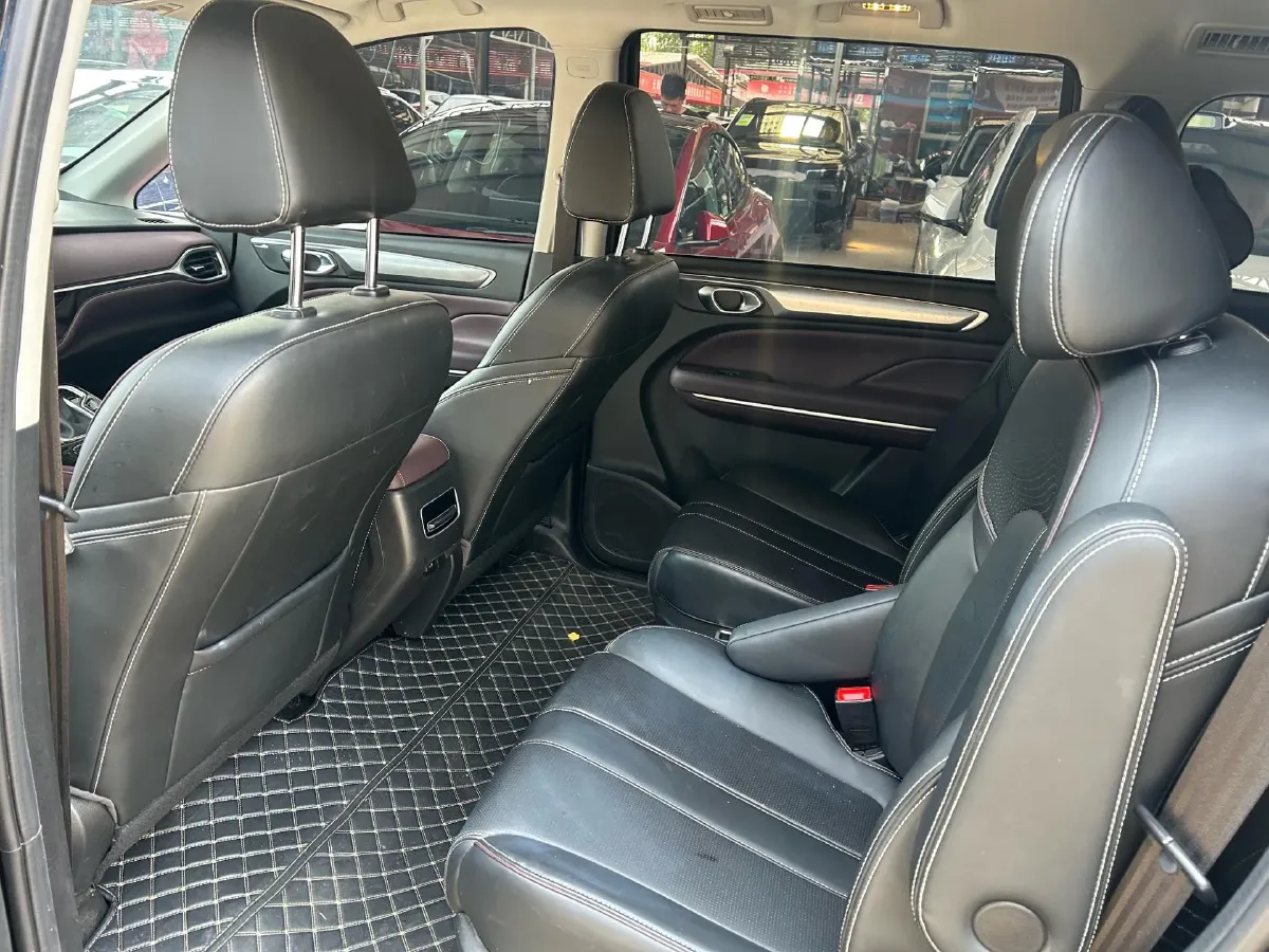 2023 GAC Trumpchi M6 1.5T 177HP L4 7DCT,autocango,china used car exporter,china ev exporter,chinese used car exporter,chinese used ev exporter