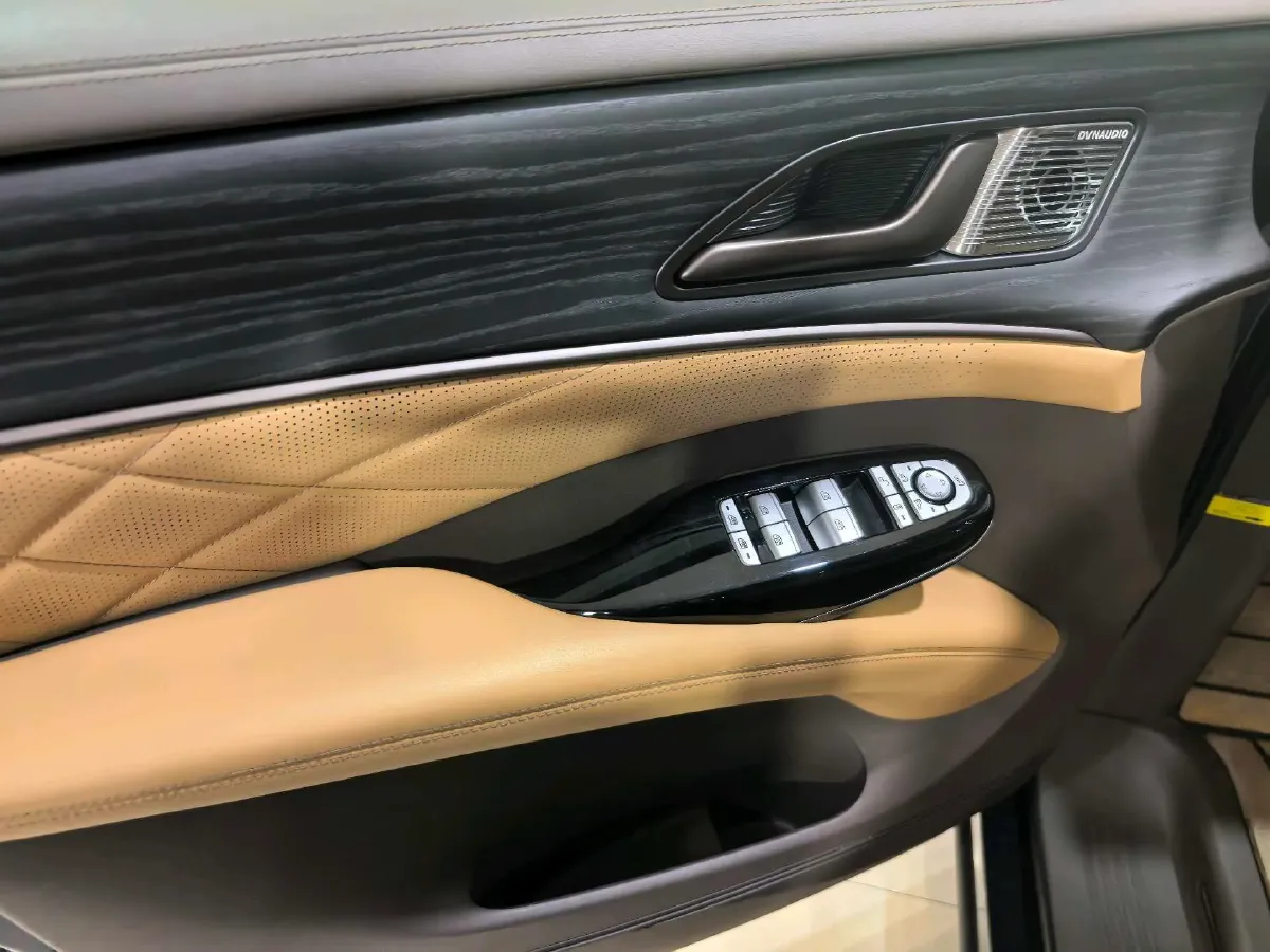 2022 Honda Odyssey 2.0L 146HP L4 E-CVT Hybrid,autocango,china used car exporter,china ev exporter,chinese used car exporter,chinese used ev exporter