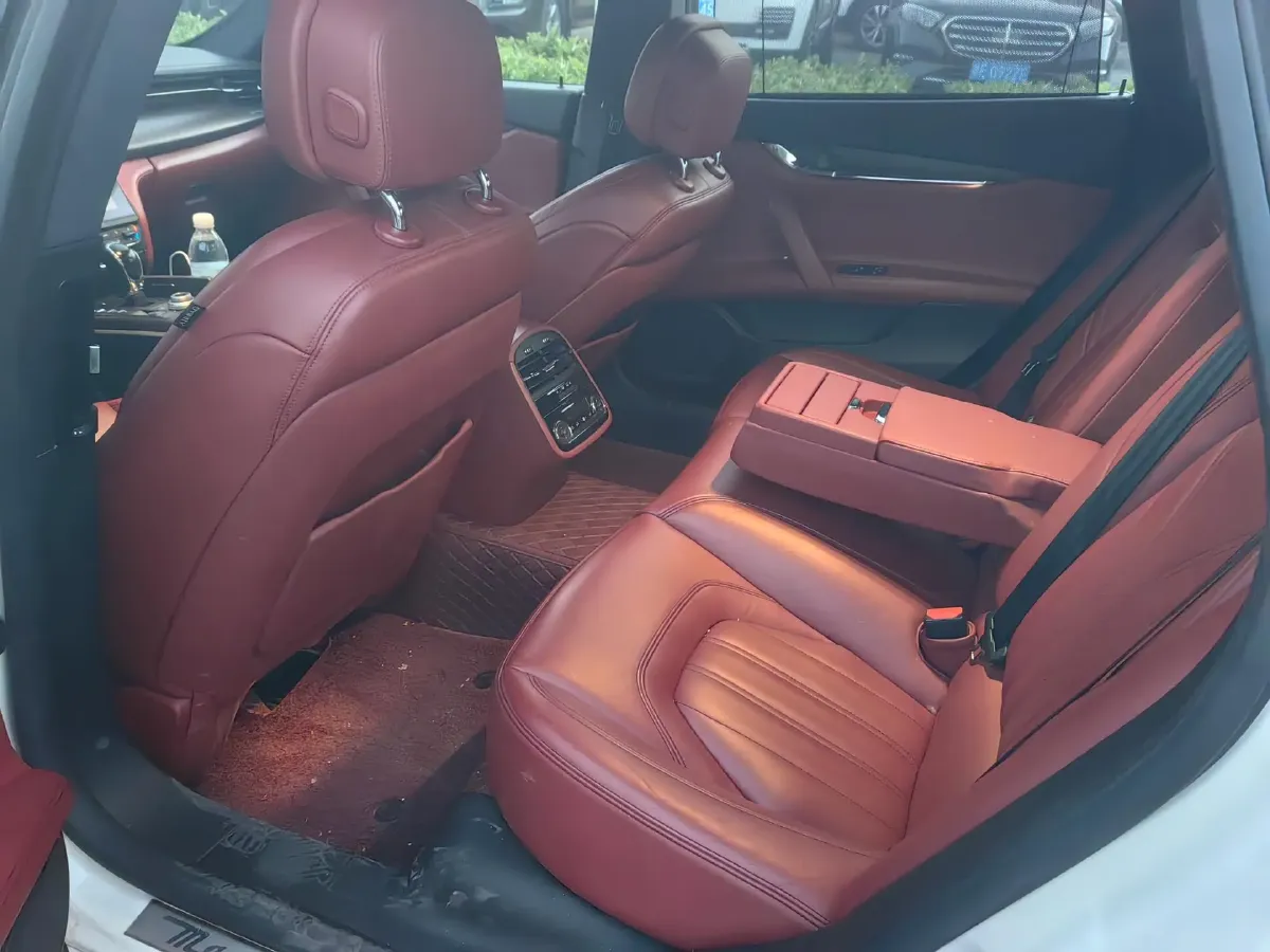 2018 Maserati Quattroporte 3.0T 350HP V6 8AT,autocango,china used car exporter,china ev exporter,chinese used car exporter,chinese used ev exporter