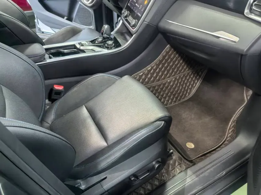 2019 LYNK&CO 01 EM-P 1.5T 180HP L3 7DCT PHEV 9.4KWH,autocango,china used car exporter,china ev exporter,chinese used car exporter,chinese used ev exporter