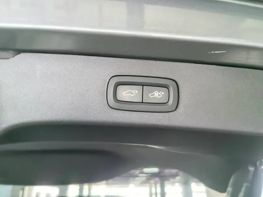 2019 LYNK&CO 01 EM-P 1.5T 180HP L3 7DCT PHEV 9.4KWH,autocango,china used car exporter,china ev exporter,chinese used car exporter,chinese used ev exporter