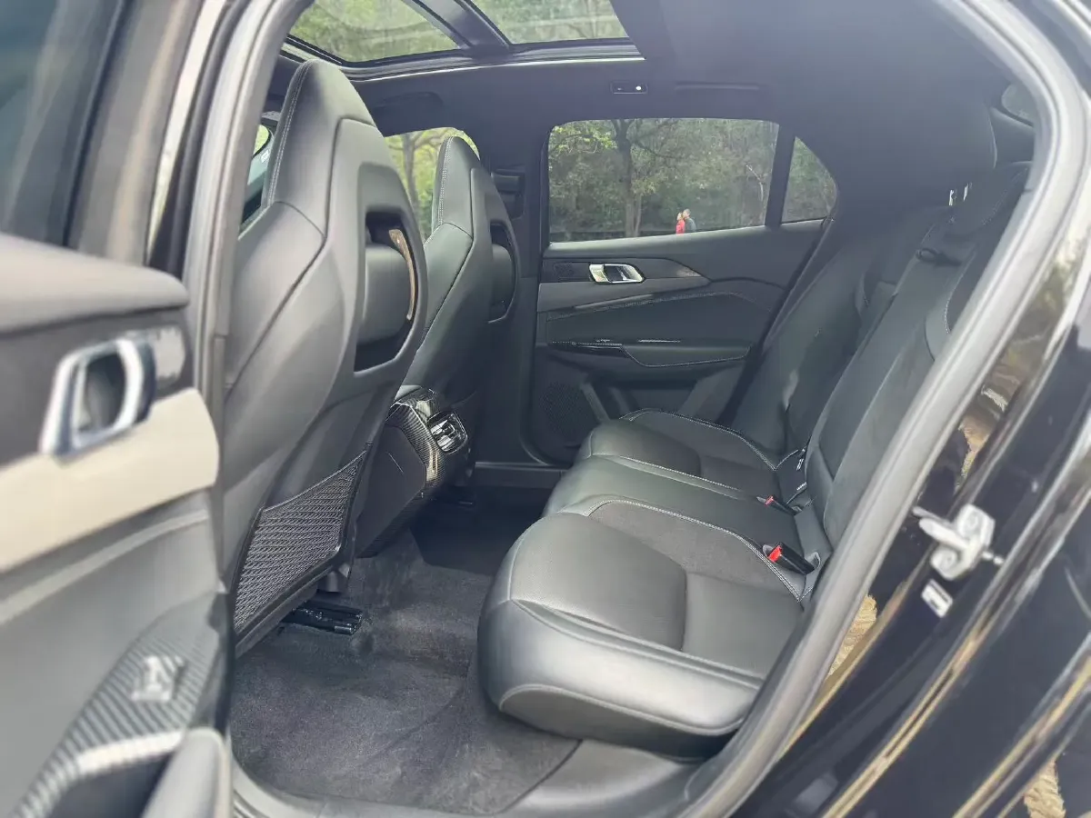 2022 LYNK&CO 03 2.0T 190HP L4 7DCT,autocango,china used car exporter,china ev exporter,chinese used car exporter,chinese used ev exporter