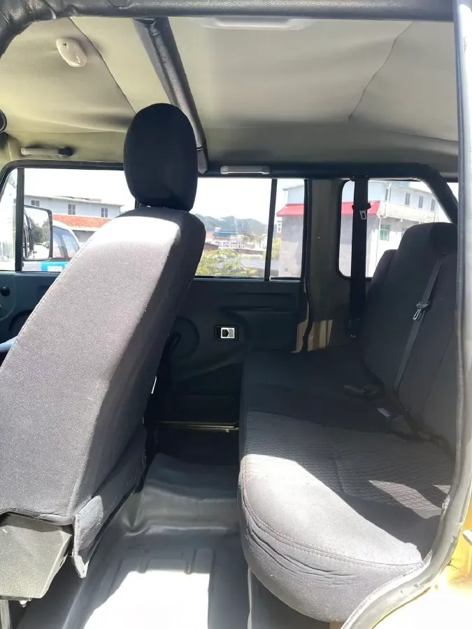 2019 BAW 212 1.5T 136HP L4 5MT,autocango,china used car exporter,china ev exporter,chinese used car exporter,chinese used ev exporter