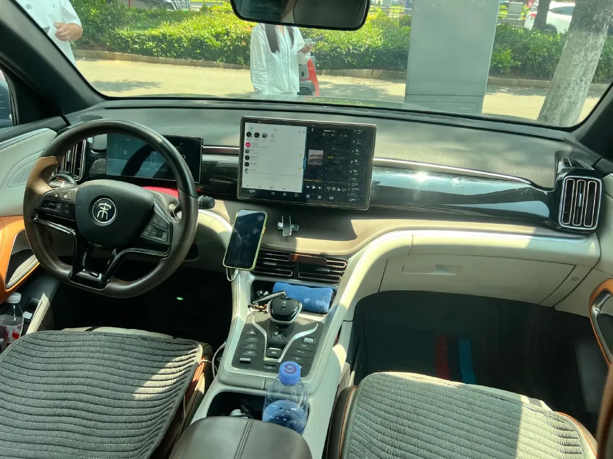 2022 LYNK&CO 03 1.5T 180HP L3 7DCT,autocango,china used car exporter,china ev exporter,chinese used car exporter,chinese used ev exporter