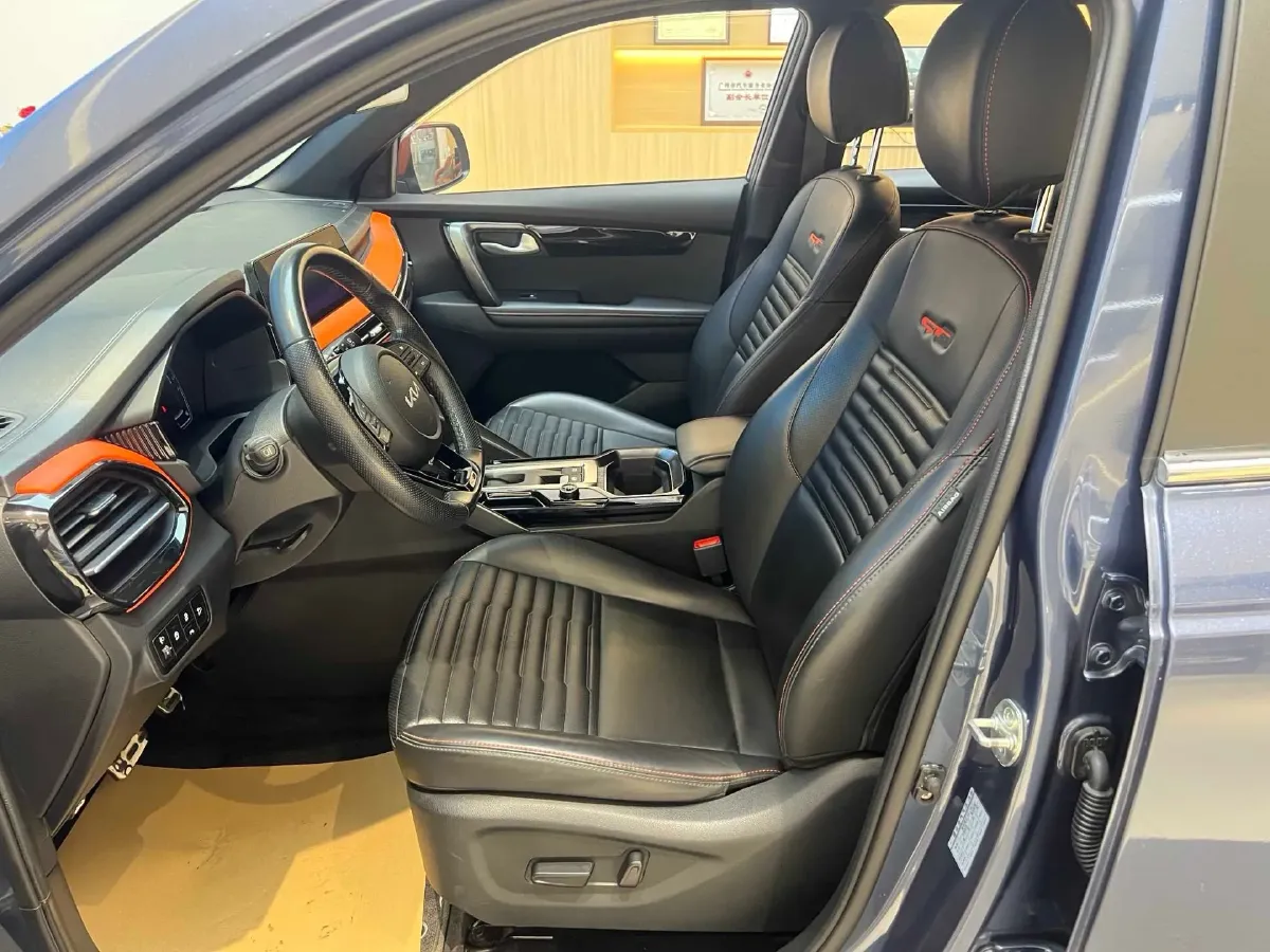 2021 Kia Sportage R 1.5T 200HP L4 7DCT,autocango,china used car exporter,china ev exporter,chinese used car exporter,chinese used ev exporter
