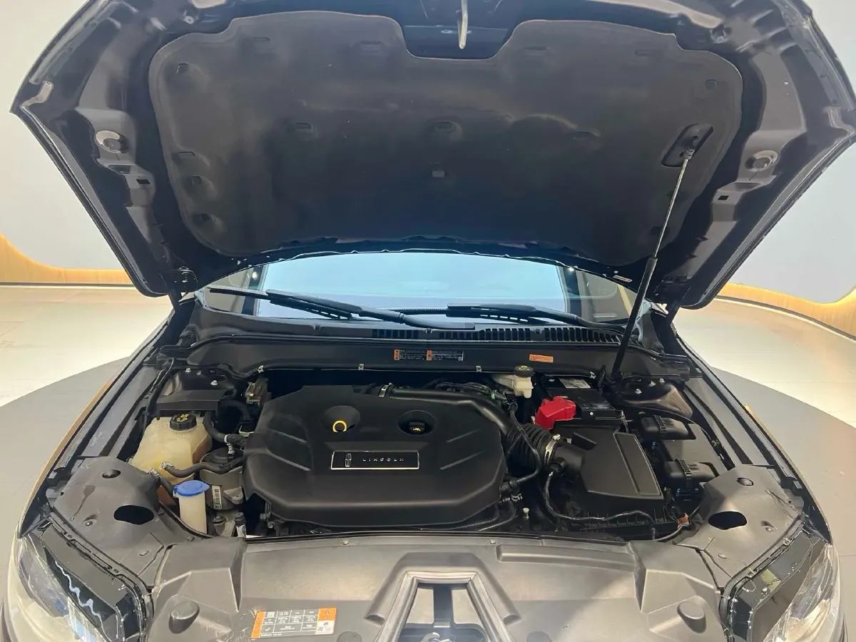 2020 Lincoln MKZ 2.0T 196HP L4 6AT,autocango,china used car exporter,china ev exporter,chinese used car exporter,chinese used ev exporter