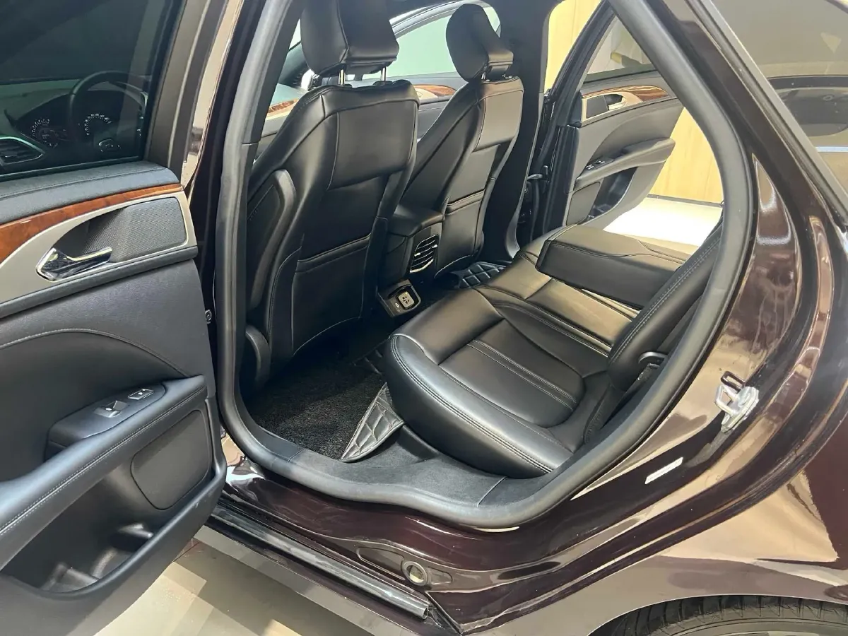 2020 Lincoln MKZ 2.0T 196HP L4 6AT,autocango,china used car exporter,china ev exporter,chinese used car exporter,chinese used ev exporter
