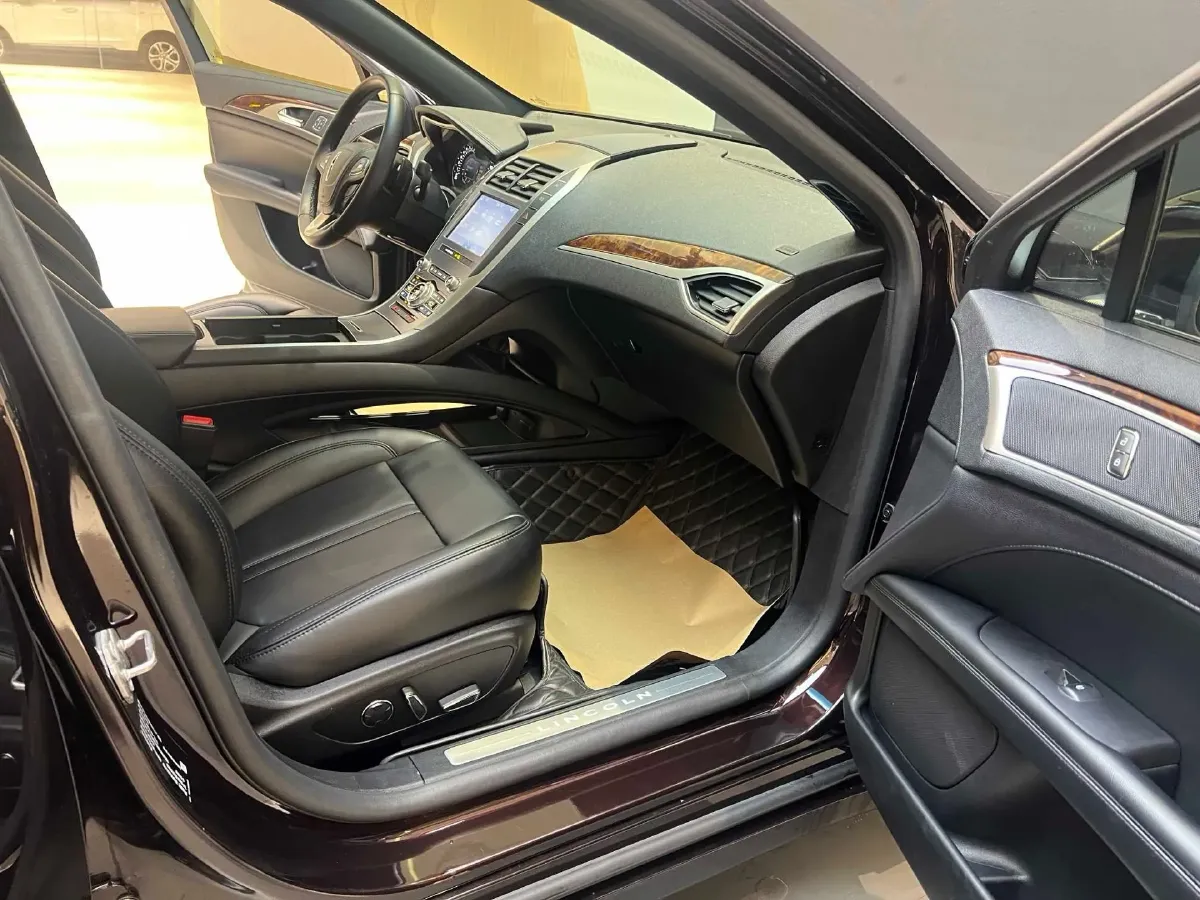 2020 Lincoln MKZ 2.0T 196HP L4 6AT,autocango,china used car exporter,china ev exporter,chinese used car exporter,chinese used ev exporter