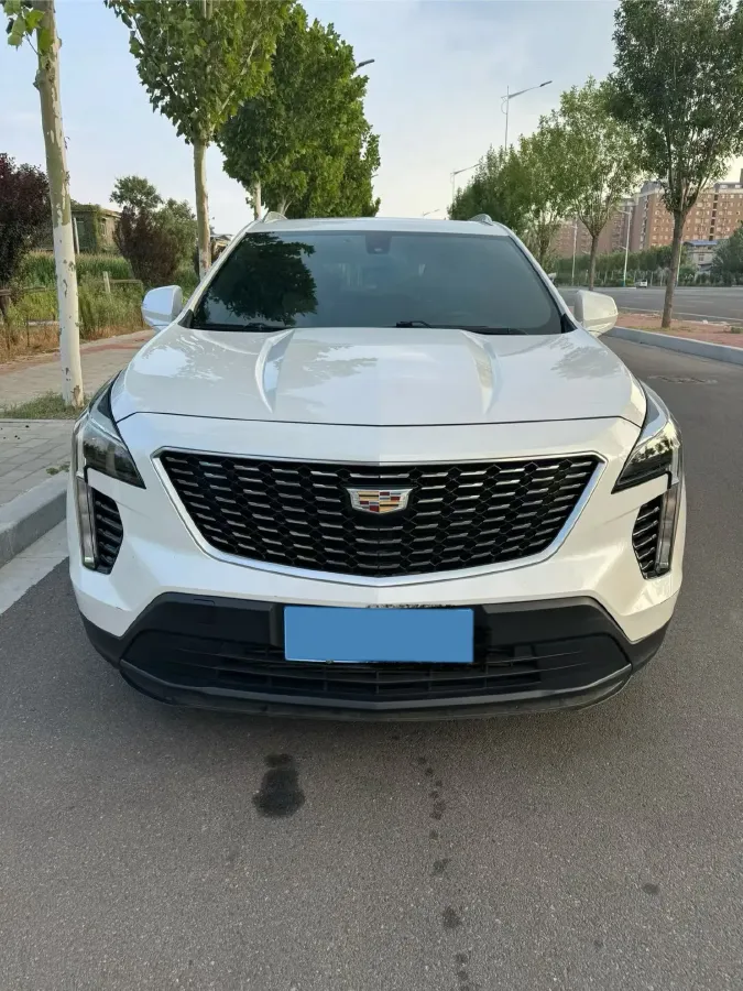 2021 Cadillac XT4 2.0T 237HP L4 9AT,autocango,china used car exporter,china ev exporter,chinese used car exporter,chinese used ev exporter