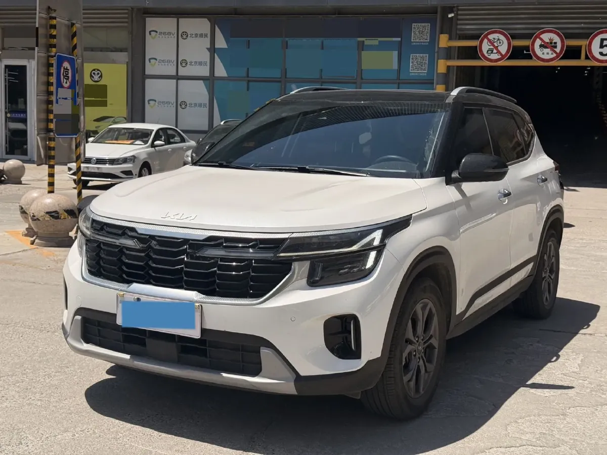 2023 Kia Seltos 1.5L 115HP L4 CVT,autocango,china used car exporter,china ev exporter,chinese used car exporter,chinese used ev exporter