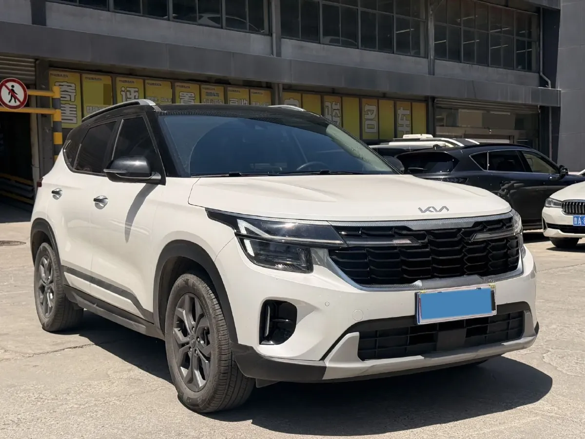 2023 Kia Seltos 1.5L 115HP L4 CVT,autocango,china used car exporter,china ev exporter,chinese used car exporter,chinese used ev exporter