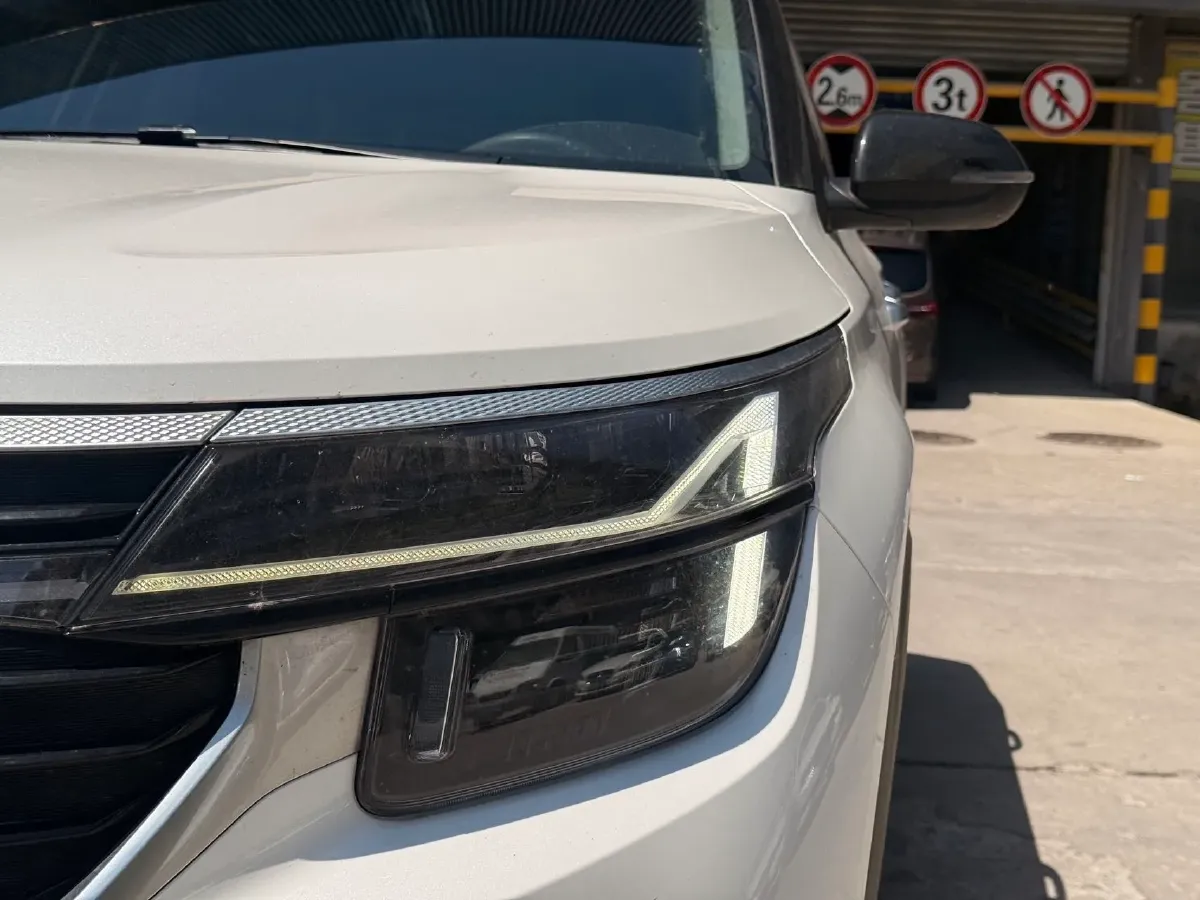 2023 Kia Seltos 1.5L 115HP L4 CVT,autocango,china used car exporter,china ev exporter,chinese used car exporter,chinese used ev exporter