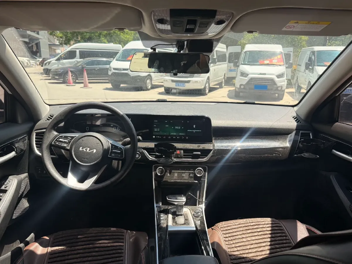 2023 Kia Seltos 1.5L 115HP L4 CVT,autocango,china used car exporter,china ev exporter,chinese used car exporter,chinese used ev exporter