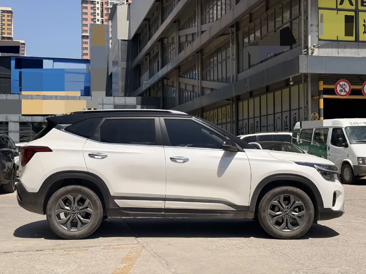 2023 Kia Seltos 1.5L 115HP L4 CVT,autocango,china used car exporter,china ev exporter,chinese used car exporter,chinese used ev exporter