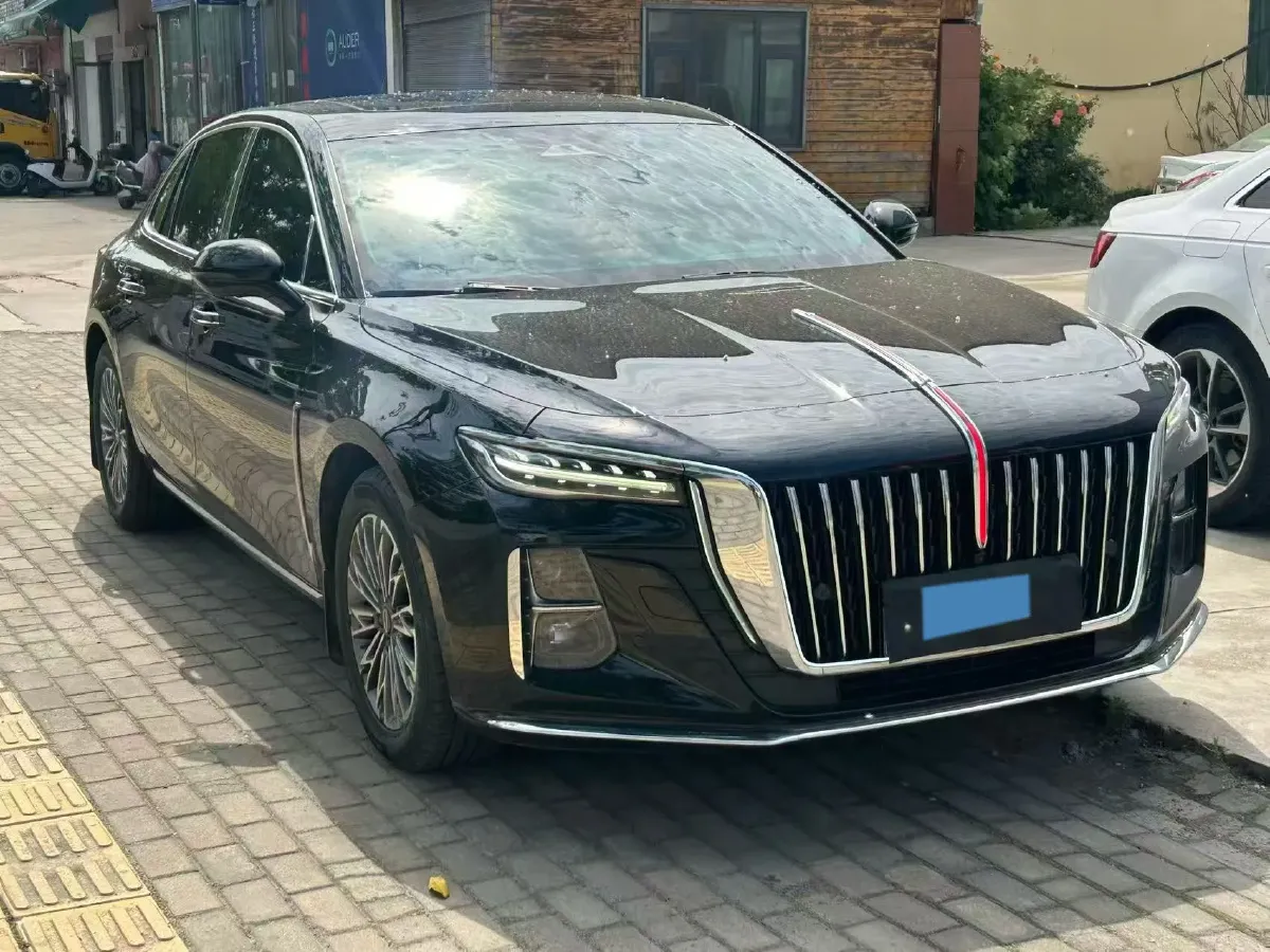 2023 HongQi H5 2.0T 224HP L4 8AT,autocango,china used car exporter,china ev exporter,chinese used car exporter,chinese used ev exporter