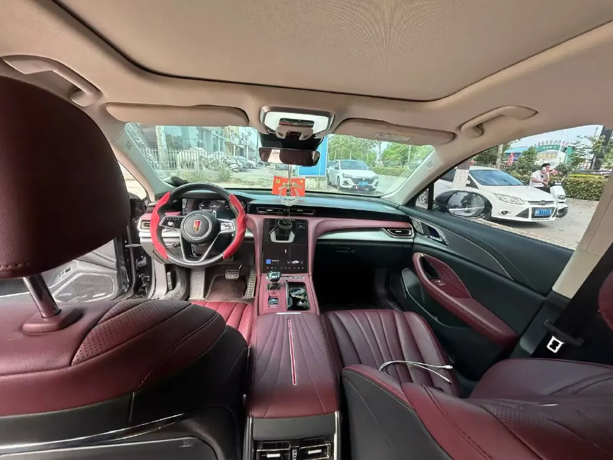 2023 HongQi H5 2.0T 224HP L4 8AT,autocango,china used car exporter,china ev exporter,chinese used car exporter,chinese used ev exporter