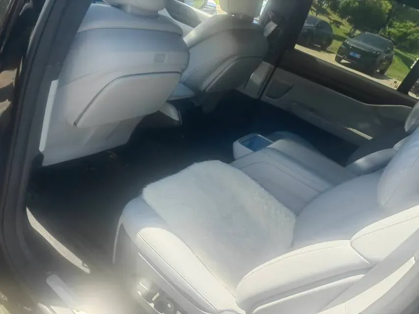 2023 NIO EC7 BEV 100KWH,autocango,china used car exporter,china ev exporter,chinese used car exporter,chinese used ev exporter