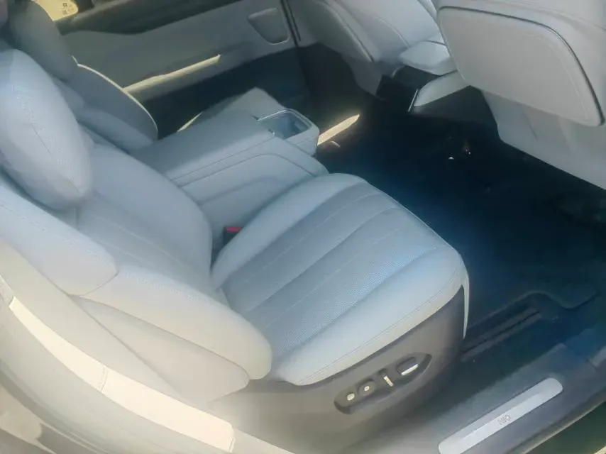 2023 NIO EC7 BEV 100KWH,autocango,china used car exporter,china ev exporter,chinese used car exporter,chinese used ev exporter
