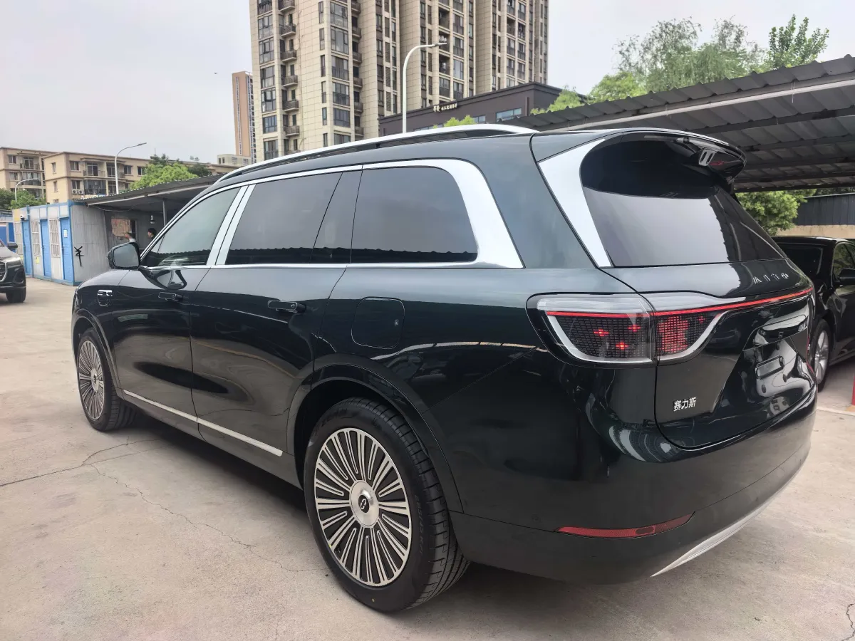 2025 AITO AITO M9 REEV 160HP REEV 52KWH,autocango,china used car exporter,china ev exporter,chinese used car exporter,chinese used ev exporter