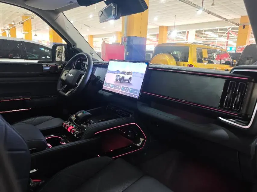 2023 FangChengBao Bao 5 1.5T 194HP L4 E-CVT PHEV 31.8KWH,autocango,china used car exporter,china ev exporter,chinese used car exporter,chinese used ev exporter