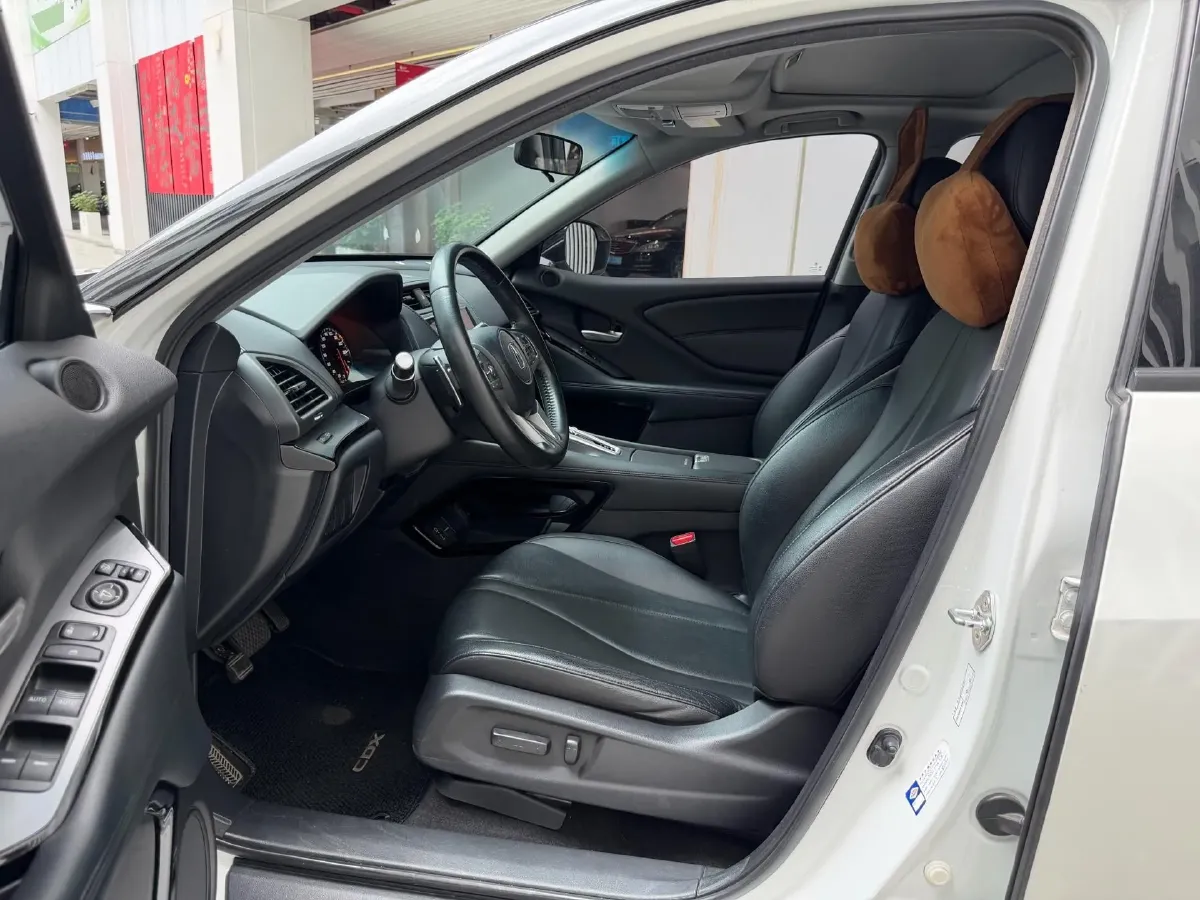 2019 Acura CDX 1.5T 182HP L4 8DCT,autocango,china used car exporter,china ev exporter,chinese used car exporter,chinese used ev exporter