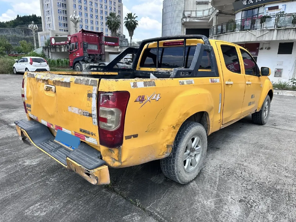 2018 Isuzu RE-MAX Jim 2.8T 116HP L4 5MT,autocango,china used car exporter,china ev exporter,chinese used car exporter,chinese used ev exporter