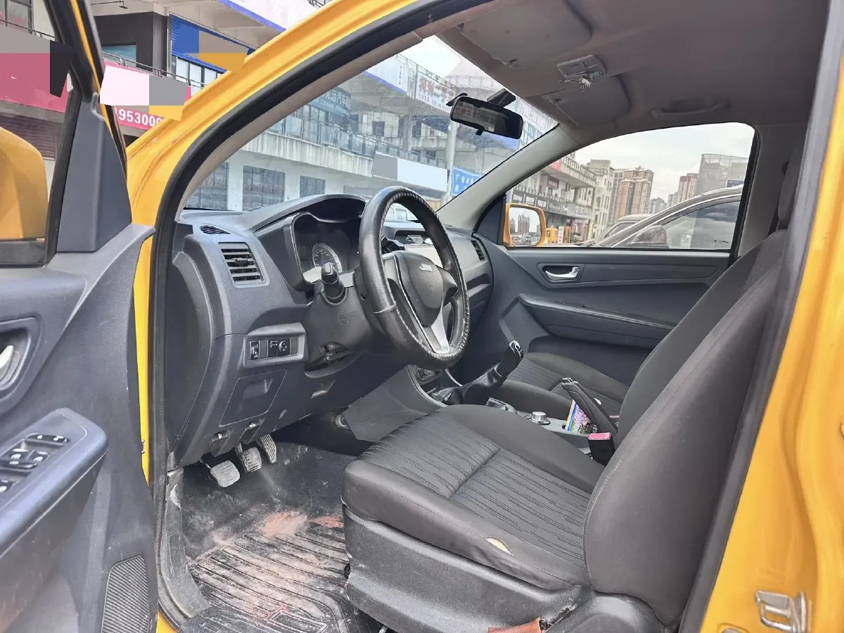 2018 Isuzu RE-MAX Jim 2.8T 116HP L4 5MT,autocango,china used car exporter,china ev exporter,chinese used car exporter,chinese used ev exporter