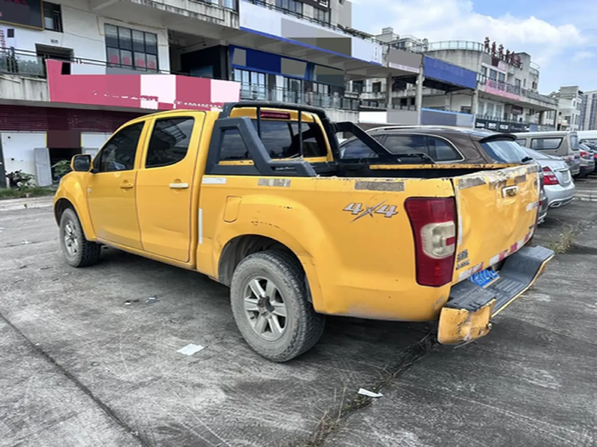 2018 Isuzu RE-MAX Jim 2.8T 116HP L4 5MT,autocango,china used car exporter,china ev exporter,chinese used car exporter,chinese used ev exporter