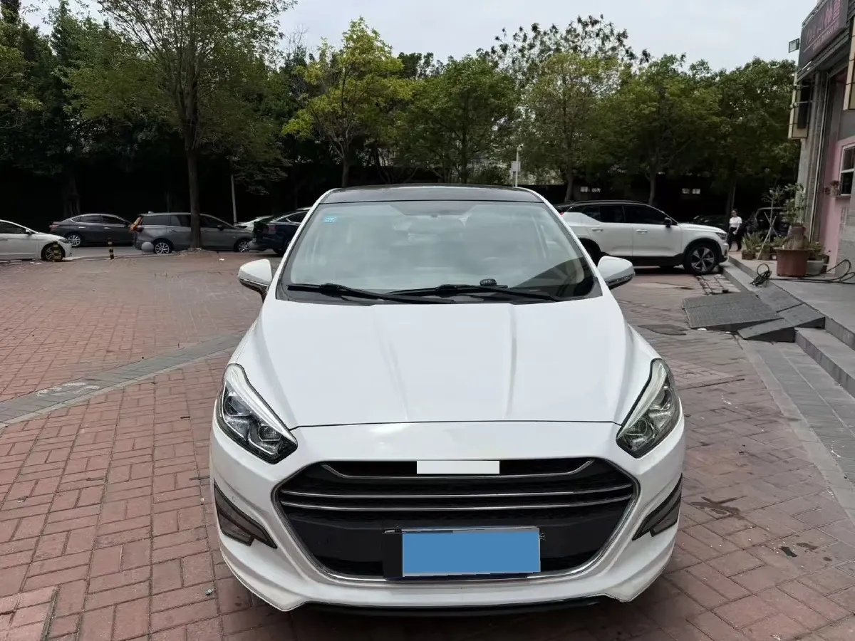 2017 LiFan XuanLang 2.0L 141HP L4 CVT,autocango,china used car exporter,china ev exporter,chinese used car exporter,chinese used ev exporter