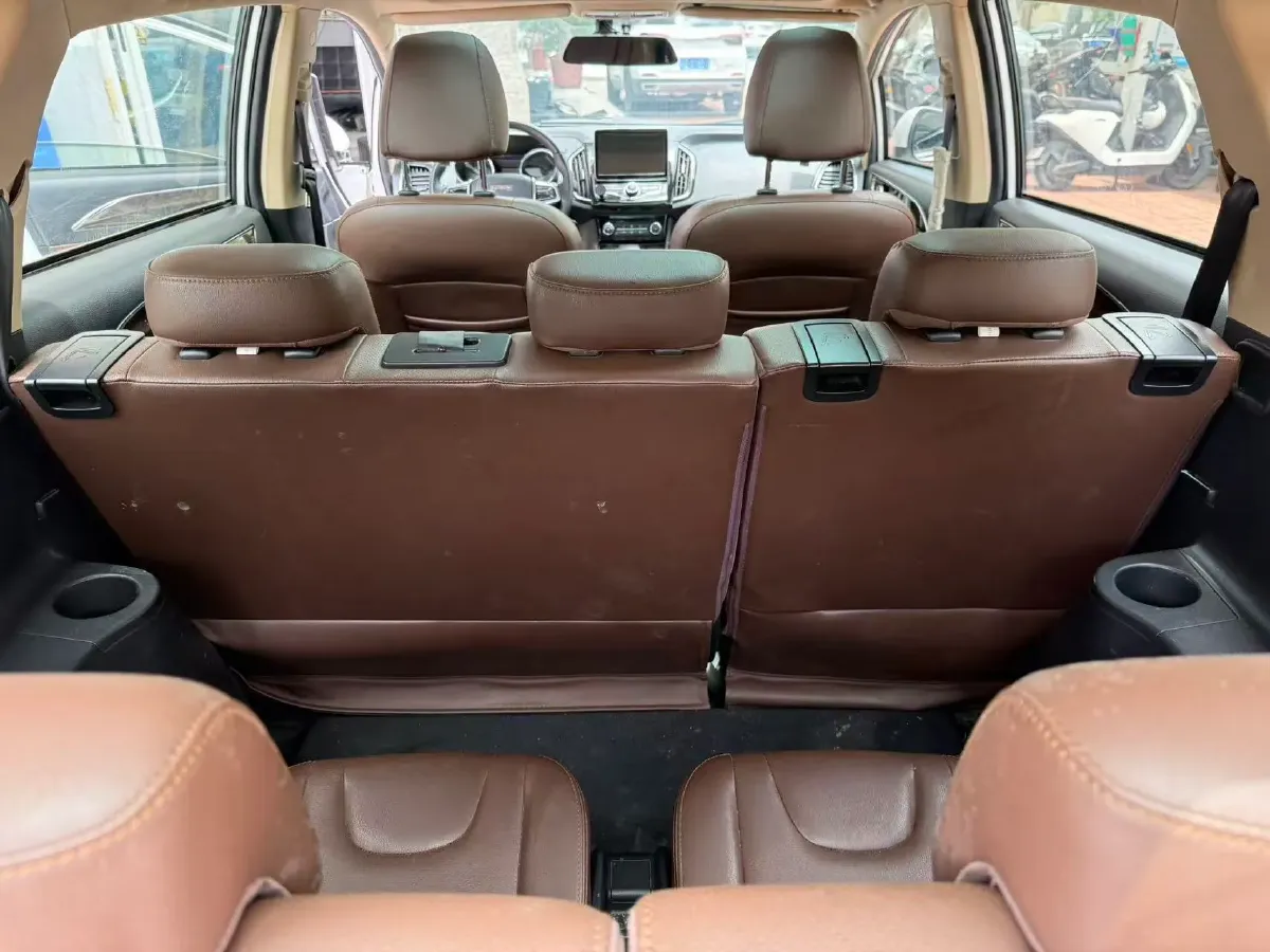 2017 LiFan XuanLang 2.0L 141HP L4 CVT,autocango,china used car exporter,china ev exporter,chinese used car exporter,chinese used ev exporter