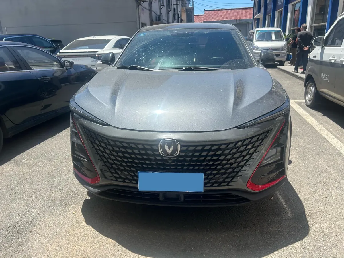 2020 ChangAn UNI-T 1.5T 180HP L4 7DCT,autocango,china used car exporter,china ev exporter,chinese used car exporter,chinese used ev exporter