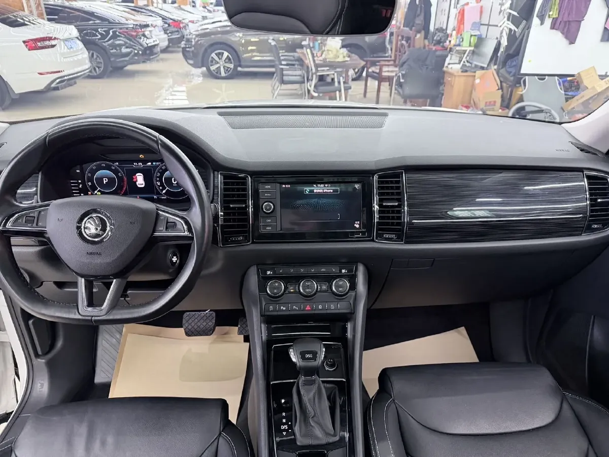 2019 Chevrolet Equinox 2.0T 260HP L4 9AT,autocango,china used car exporter,china ev exporter,chinese used car exporter,chinese used ev exporter