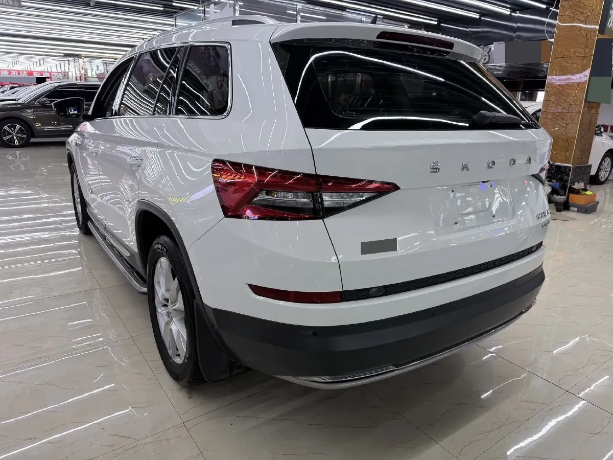 2019 Chevrolet Equinox 2.0T 260HP L4 9AT,autocango,china used car exporter,china ev exporter,chinese used car exporter,chinese used ev exporter