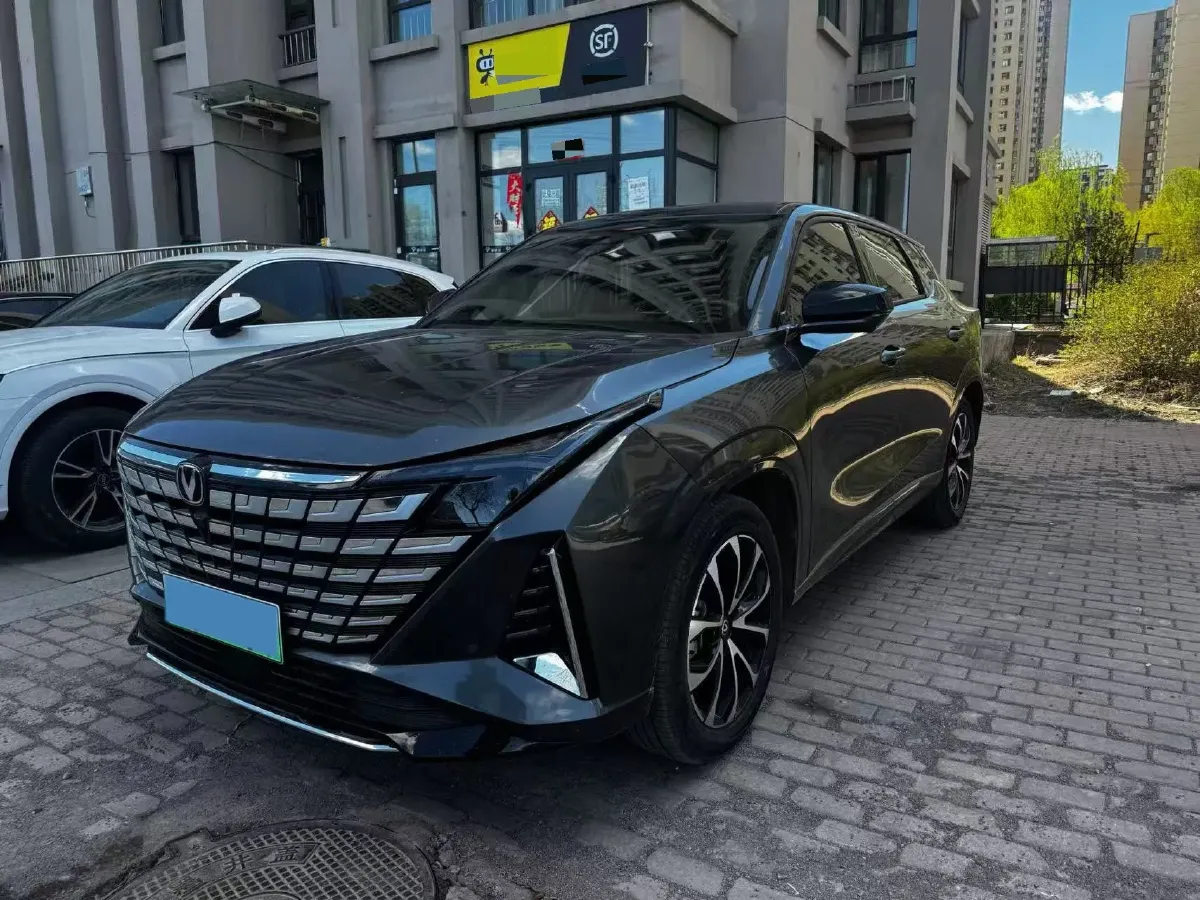 2024 ChangAn UNI-Z 1.5L 98HP L4 E-CVT PHEV 18.4KWH,autocango,china used car exporter,china ev exporter,chinese used car exporter,chinese used ev exporter