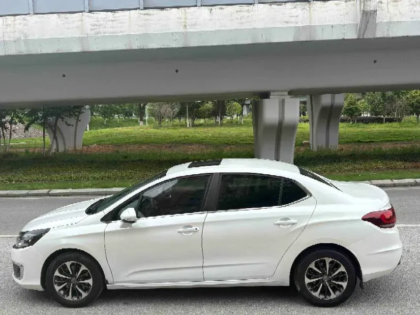 2018 Citroen C4L 1.2T 136HP L3 6AT,autocango,china used car exporter,china ev exporter,chinese used car exporter,chinese used ev exporter