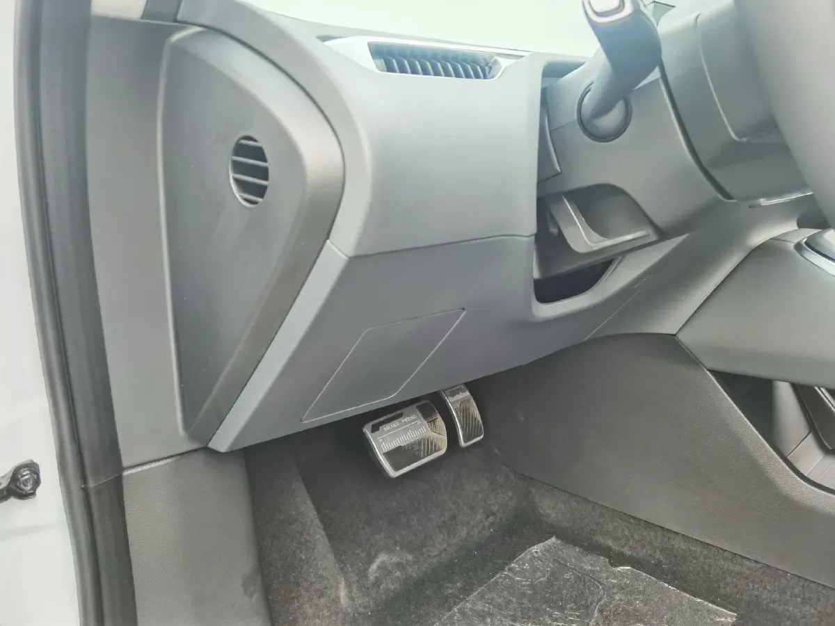 2024 Xpeng MONA M03 BEV 62.2KWH,autocango,china used car exporter,china ev exporter,chinese used car exporter,chinese used ev exporter