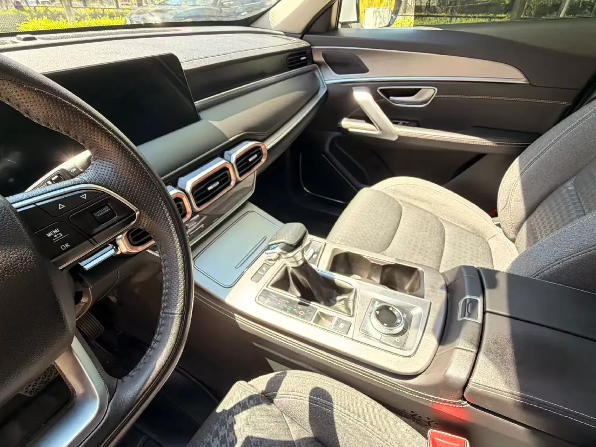 2021 Jetour X70 Plus 1.5T 156HP L4 6DCT,autocango,china used car exporter,china ev exporter,chinese used car exporter,chinese used ev exporter