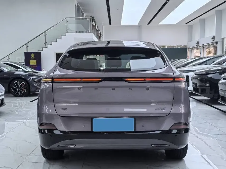 2025 Xpeng G6 BEV 68.5KWH,autocango,china used car exporter,china ev exporter,chinese used car exporter,chinese used ev exporter