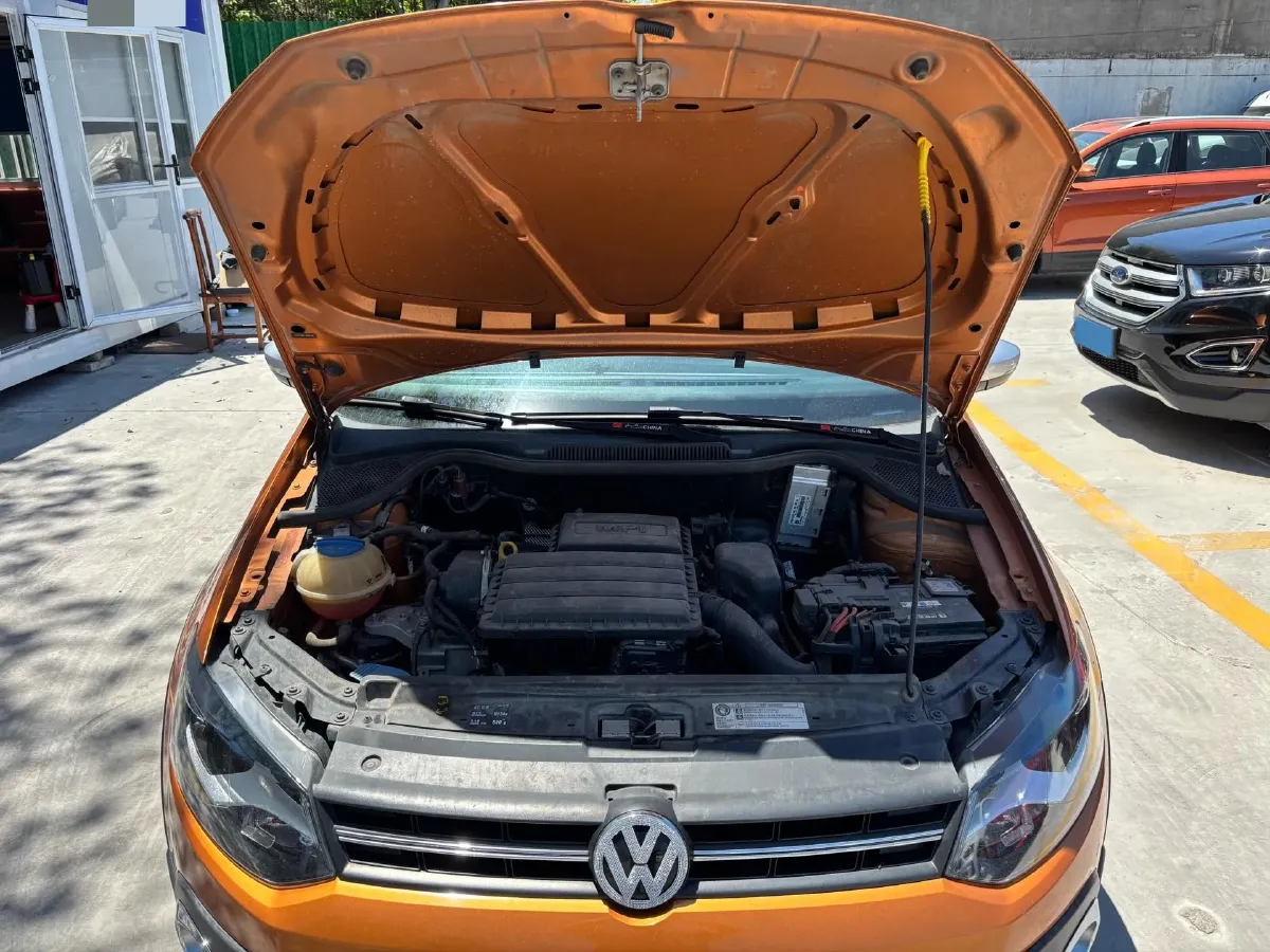 2018 Landwind XiaoYao 1.5T 163HP L4 CVT,autocango,china used car exporter,china ev exporter,chinese used car exporter,chinese used ev exporter
