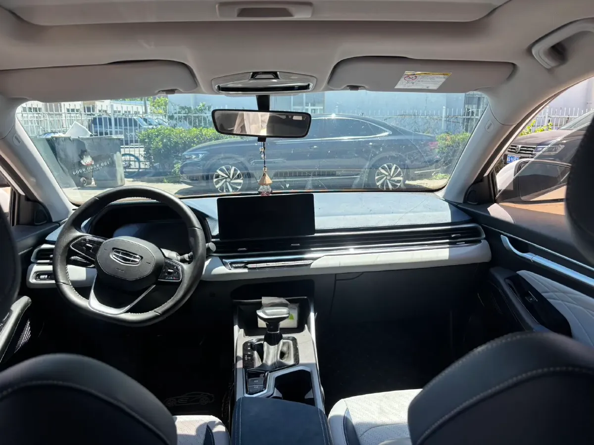 2022 Geely Emgrand 1.5L 114HP L4 CVT,autocango,china used car exporter,china ev exporter,chinese used car exporter,chinese used ev exporter