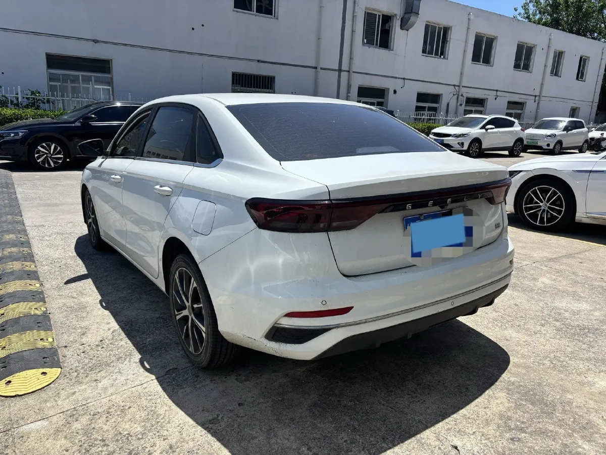 2022 Geely Emgrand 1.5L 114HP L4 CVT,autocango,china used car exporter,china ev exporter,chinese used car exporter,chinese used ev exporter