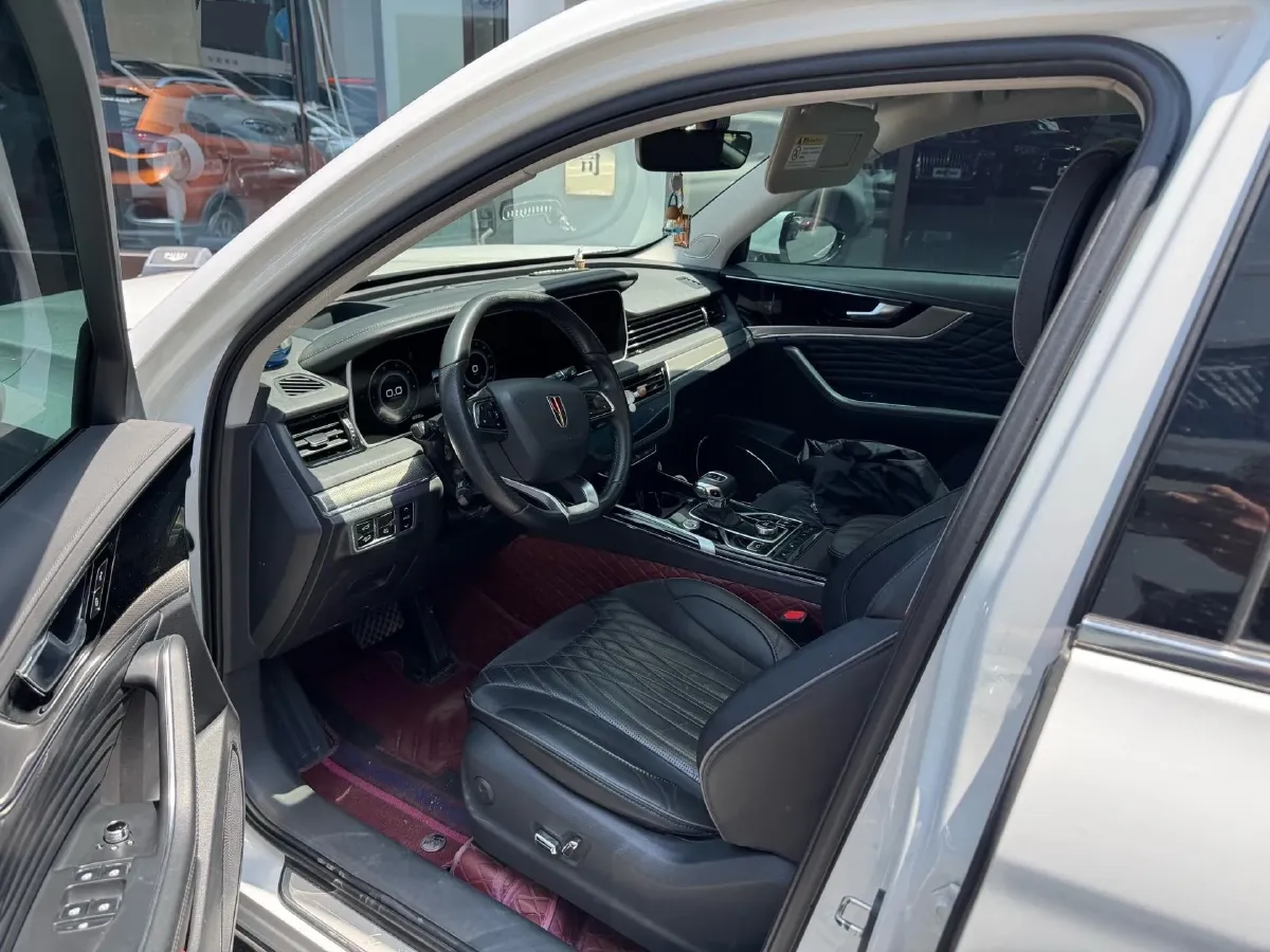 2022 HongQi HS5 2.0T 224HP L4 6AT,autocango,china used car exporter,china ev exporter,chinese used car exporter,chinese used ev exporter