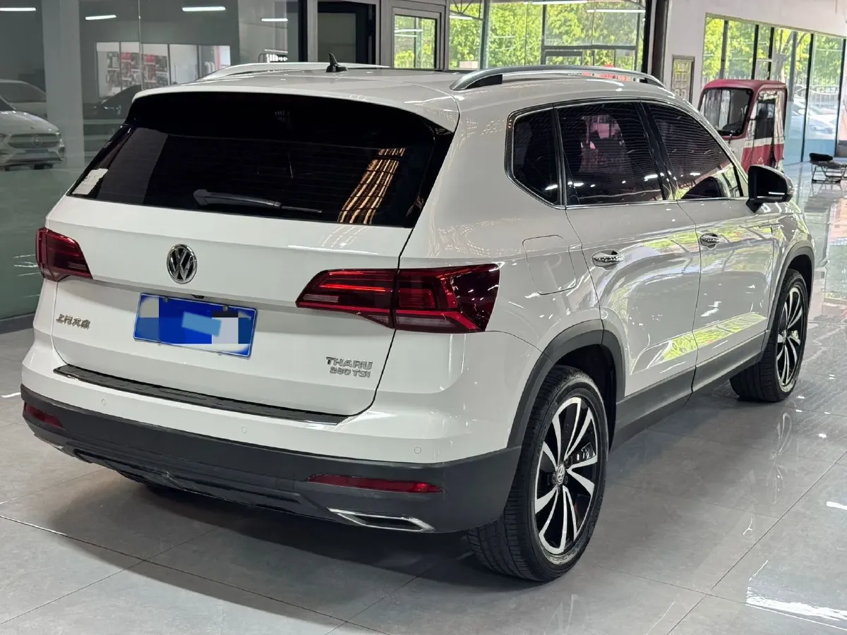 2019 MINI MINI 1.5T 102HP L3 7DCT,autocango,china used car exporter,china ev exporter,chinese used car exporter,chinese used ev exporter