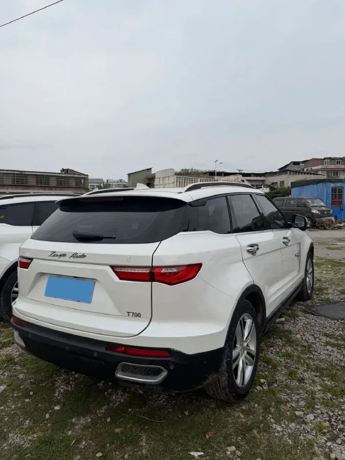2017 Zotye T700 1.8T 177HP L4 6DCT,autocango,china used car exporter,china ev exporter,chinese used car exporter,chinese used ev exporter