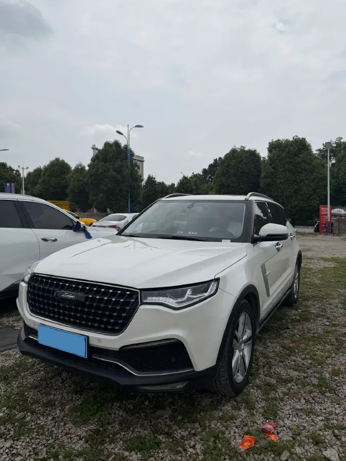 2017 Zotye T700 1.8T 177HP L4 6DCT,autocango,china used car exporter,china ev exporter,chinese used car exporter,chinese used ev exporter