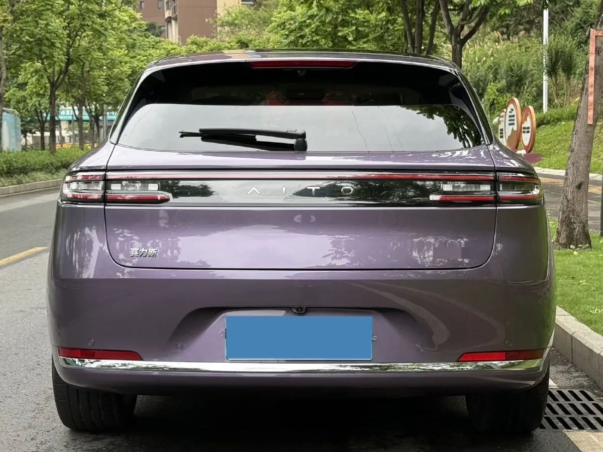 2025 AITO AITO M5 1.5T 152HP L4 REEV 42KWH,autocango,china used car exporter,china ev exporter,chinese used car exporter,chinese used ev exporter