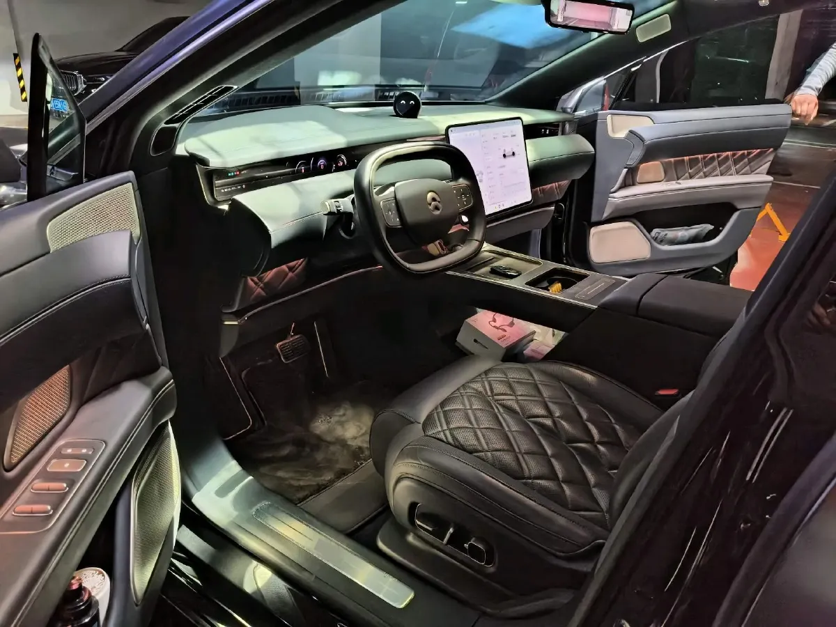 2025 NIO ET9 BEV 100KWH,autocango,china used car exporter,china ev exporter,chinese used car exporter,chinese used ev exporter