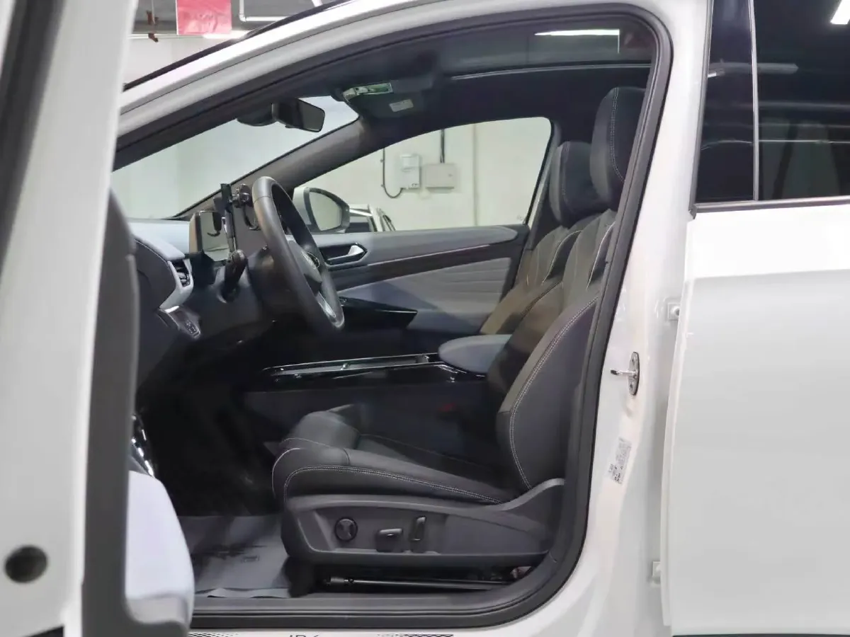 2025 Volkswagen ID.4 X BEV 52.8KWH,autocango,china used car exporter,china ev exporter,chinese used car exporter,chinese used ev exporter